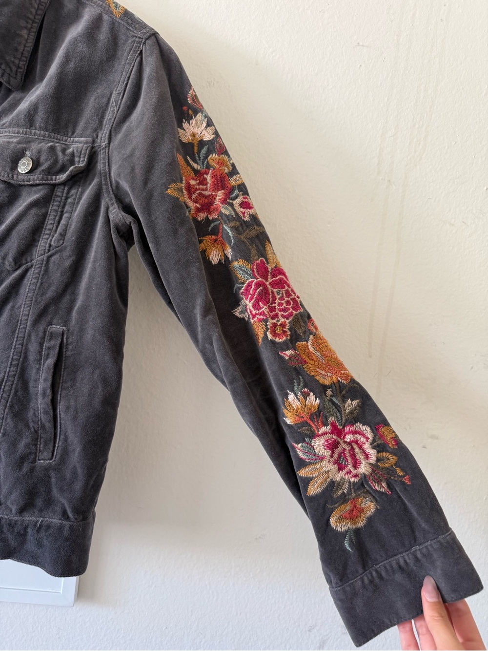 Johnny Was Charcoal Velvet Jacket with Floral Embroidered Sleeves - Picture 7 of 7